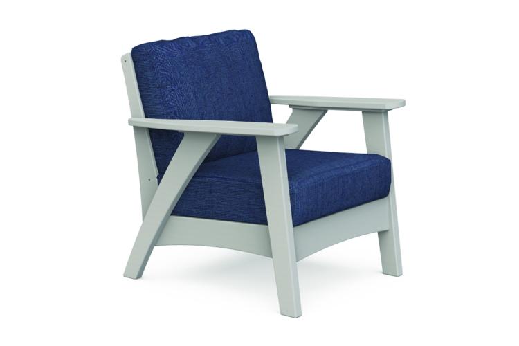 Regency Chair with cusions